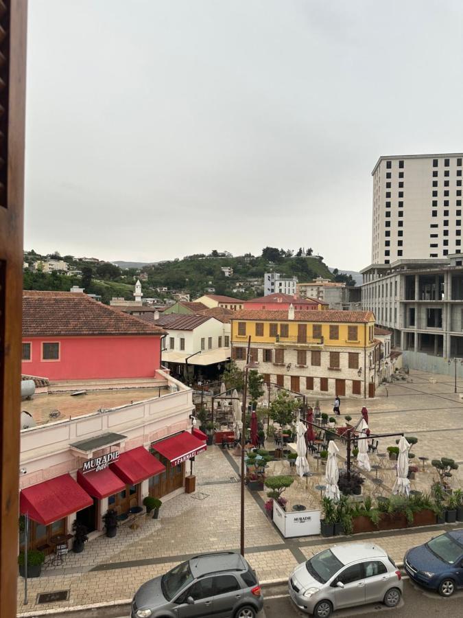Central Charm Apartments Вльора Екстер'єр фото